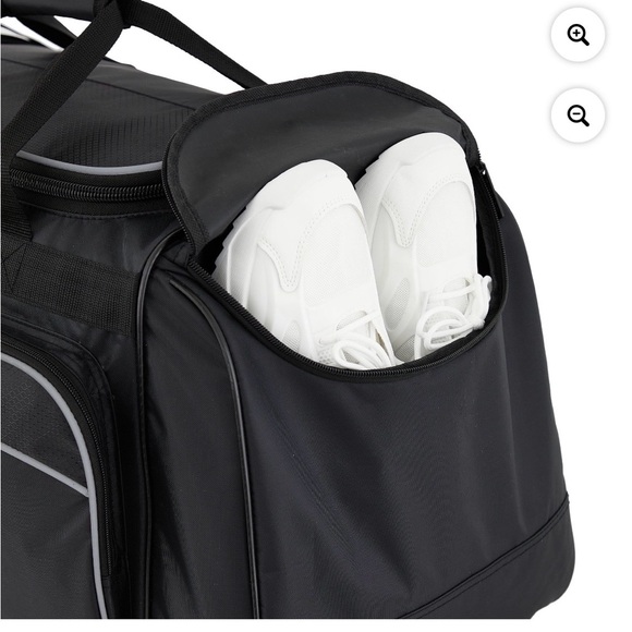 Protege 28 Sports Black Duffel Bag - Picture 3 of 11